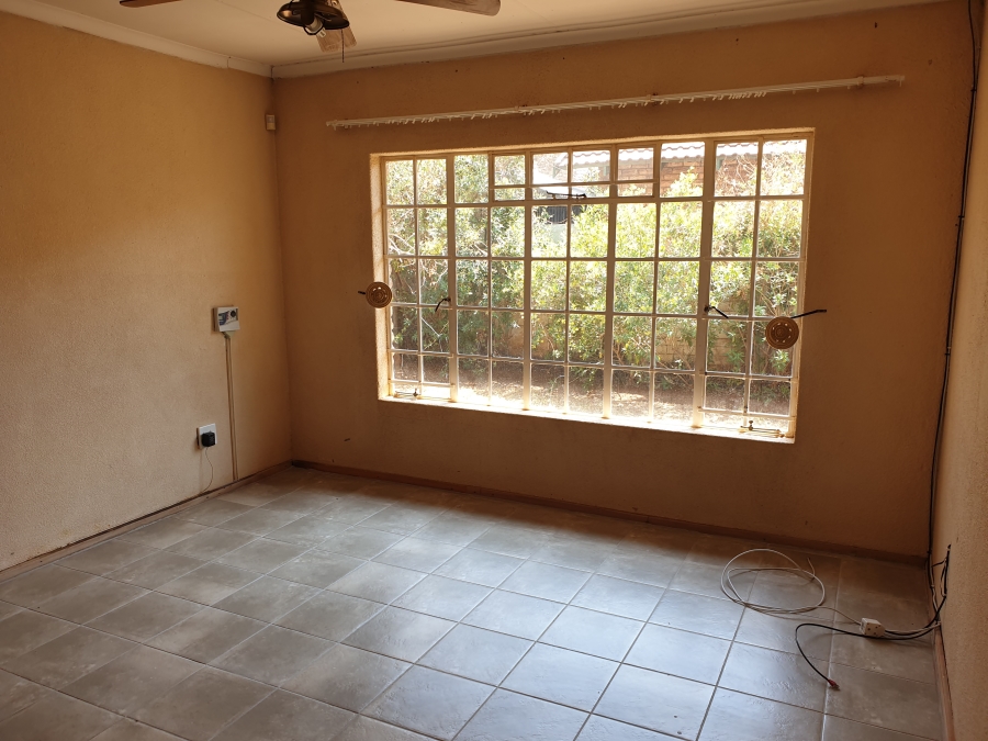 To Let 2 Bedroom Property for Rent in Doringkruin North West
